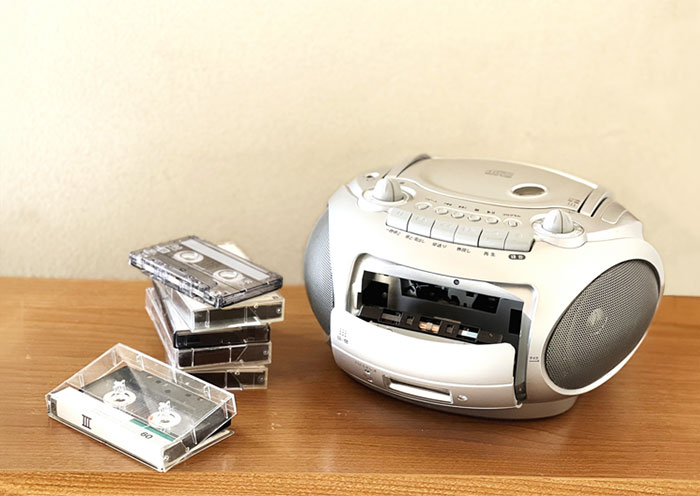 再生機器の入手も困難
