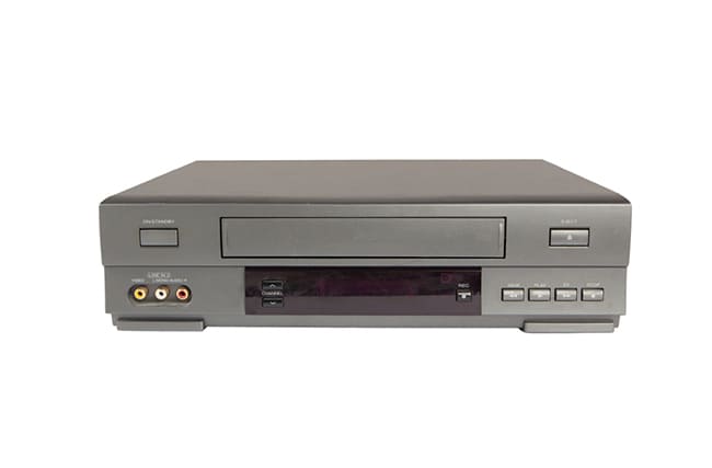 VHS（ビデオテープ）をDVDにダビング！レコーダーやパソコンを使う方法 
